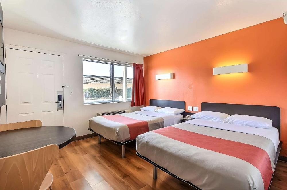 Motel 6-San Jose, CA - South