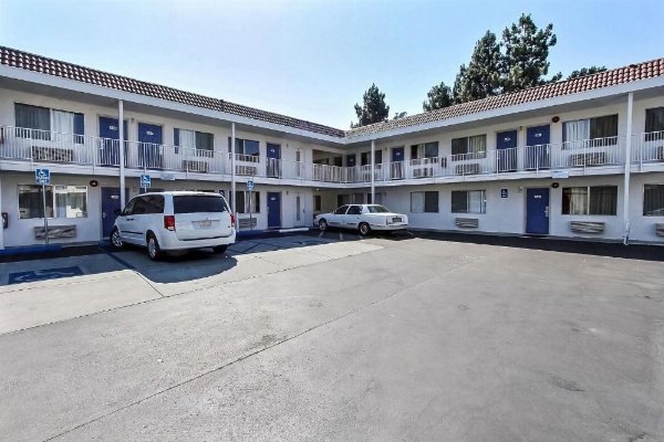 Motel 6-San Jose, CA - South image 28