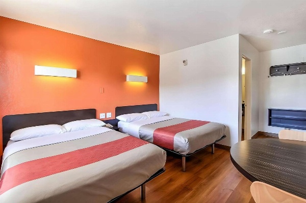 Motel 6-San Jose, CA - South image 7